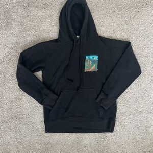 Yellowstone Chest Patch and Matching Back-Black Pullover Hoodie Kanga Pocket -S